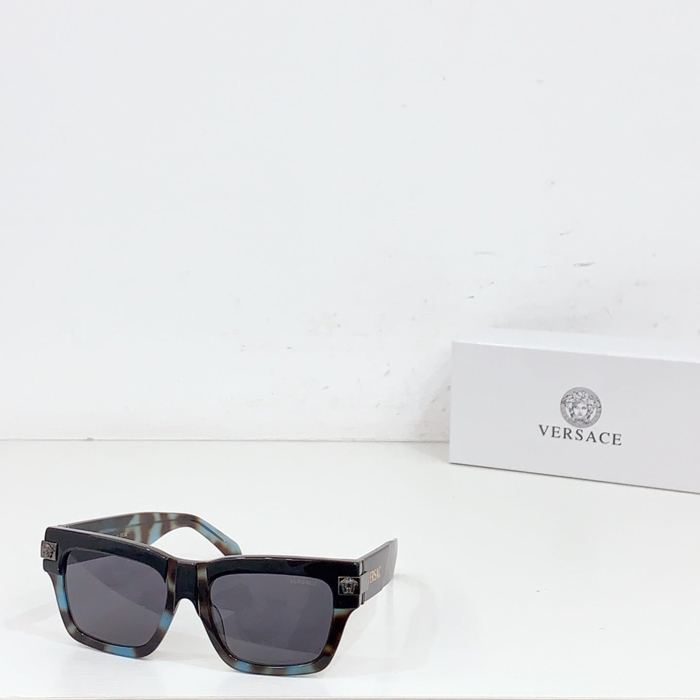 Versace VE4464 Eyeglasses - Stylish and Sophisticated Design