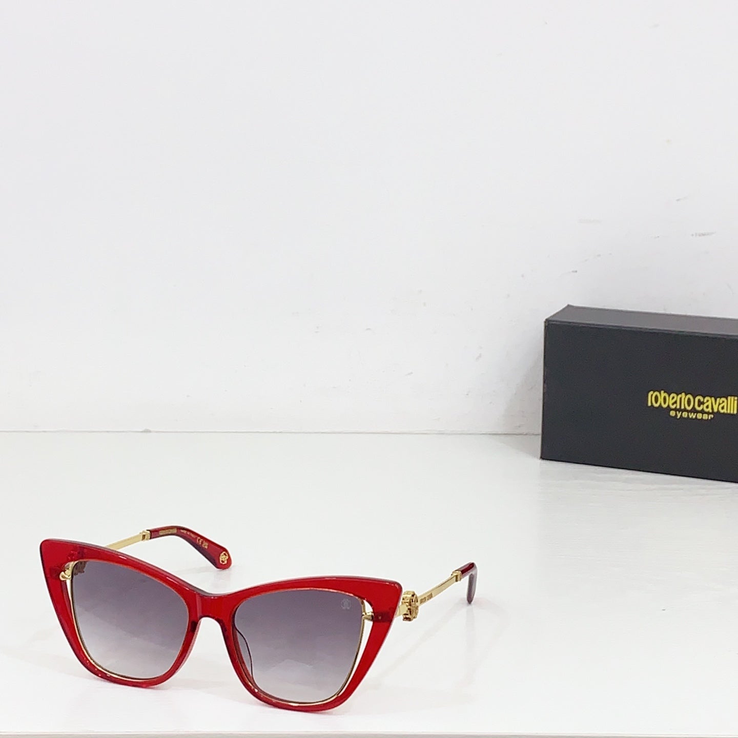 Roberto Cavalli SRC033 Stylish Eyewear - Size 52-18-140