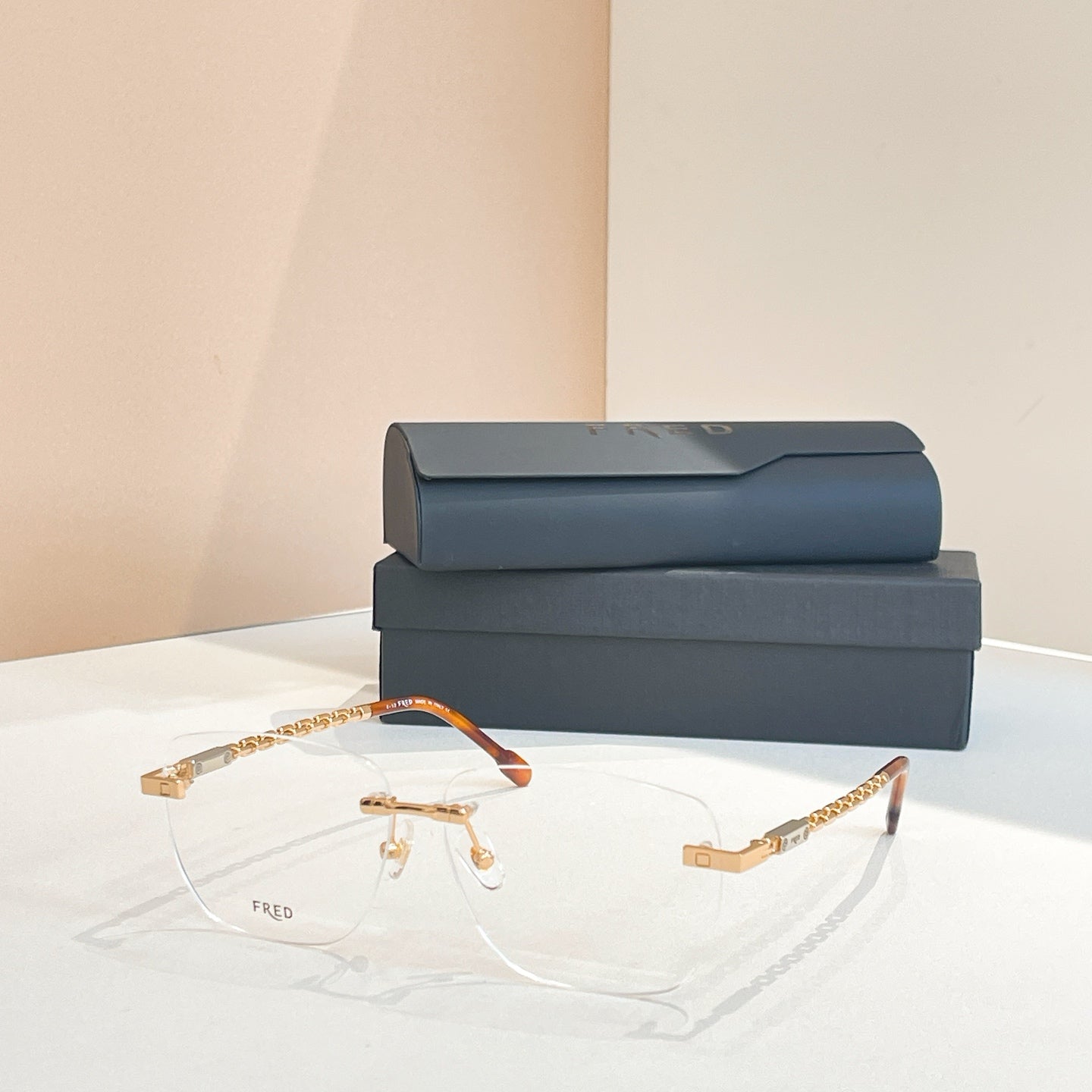 FRED FG50102U 58-Port Network Switch - 12 to 150 Size Range