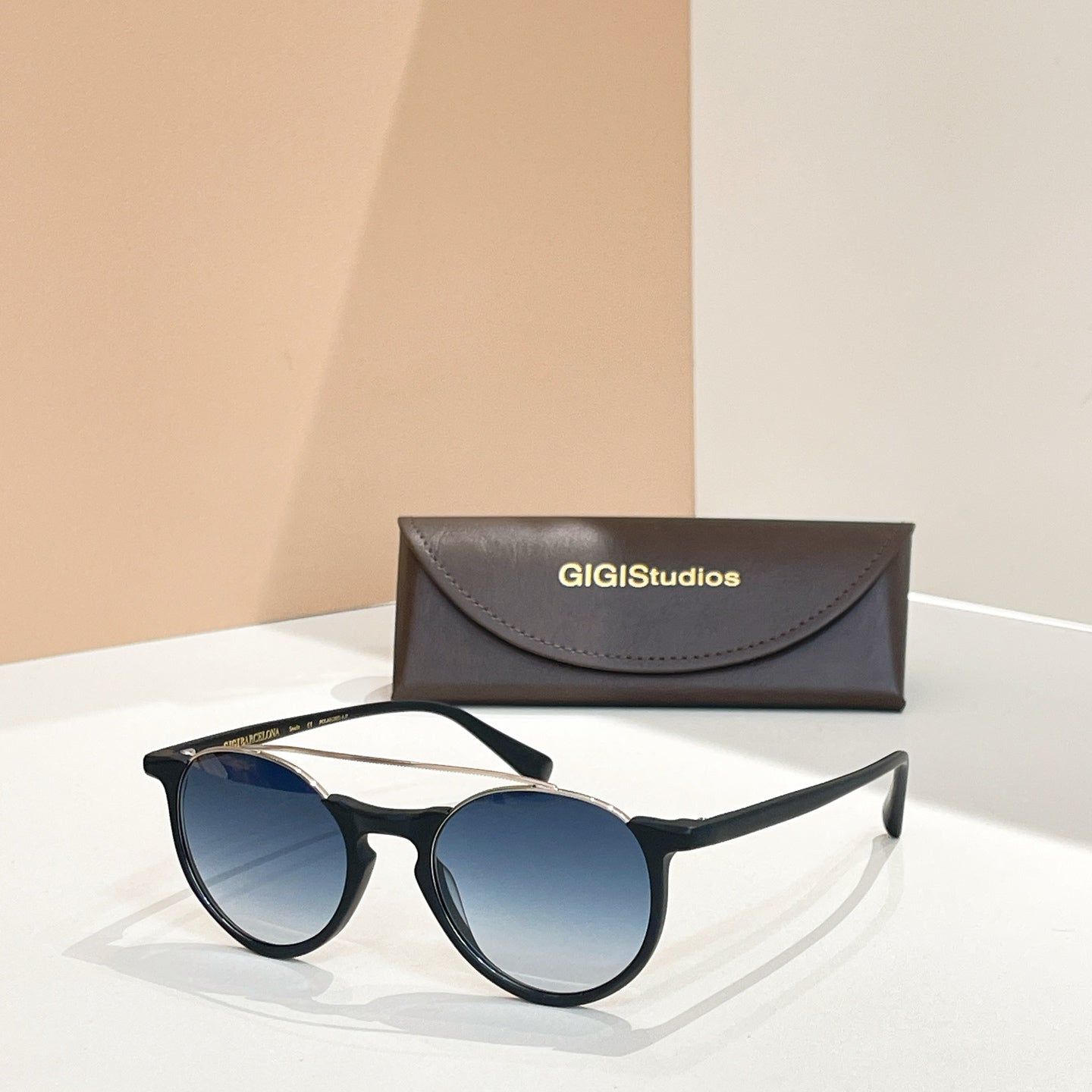 GIGIStudios Cat3 Sunglasses - Stylish 50.5 Size