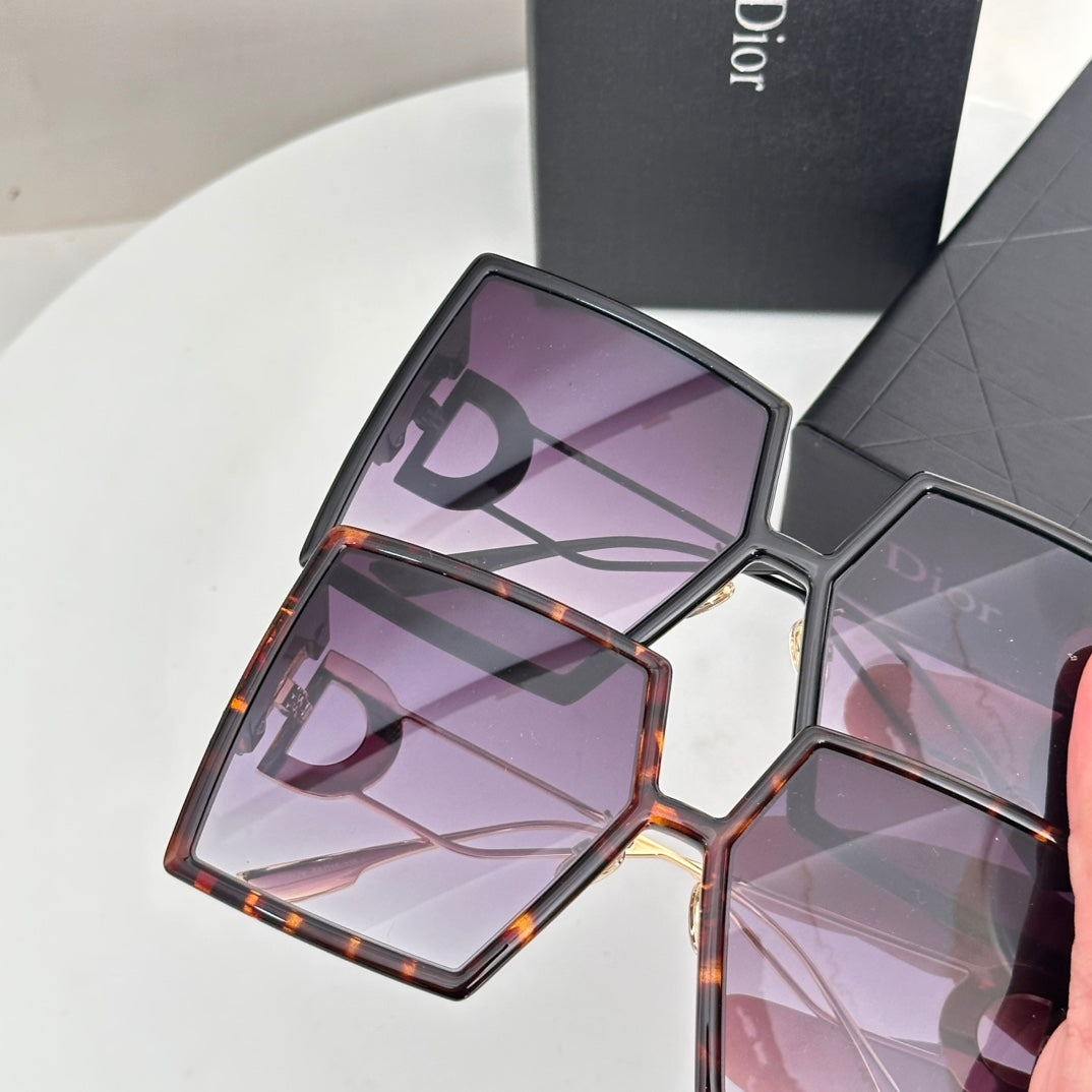 Dior 30 Montaigne Oversized Logo Sunglasses - European and American Style