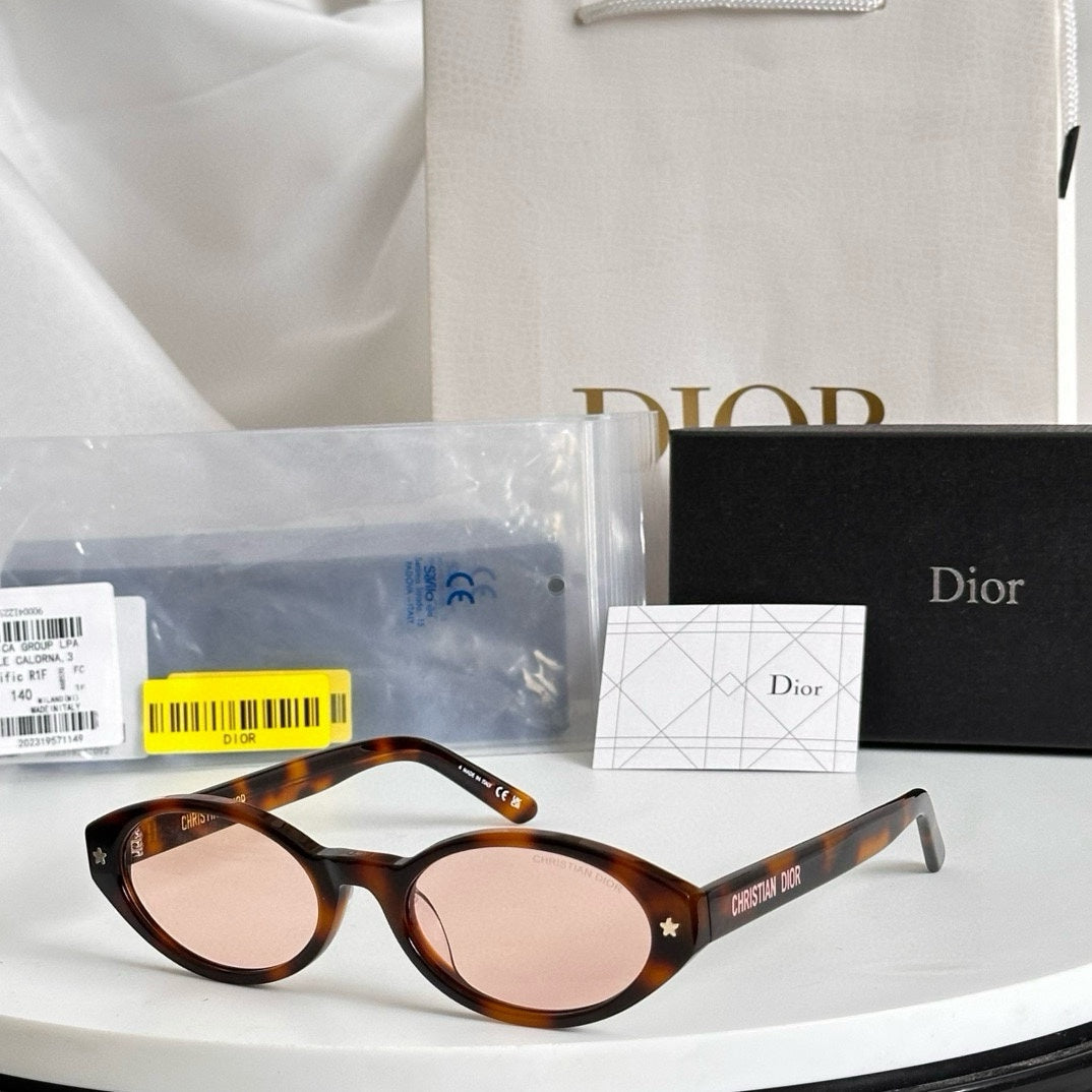 Dior Pacific R1F Sunglasses - Stylish & Iconic
