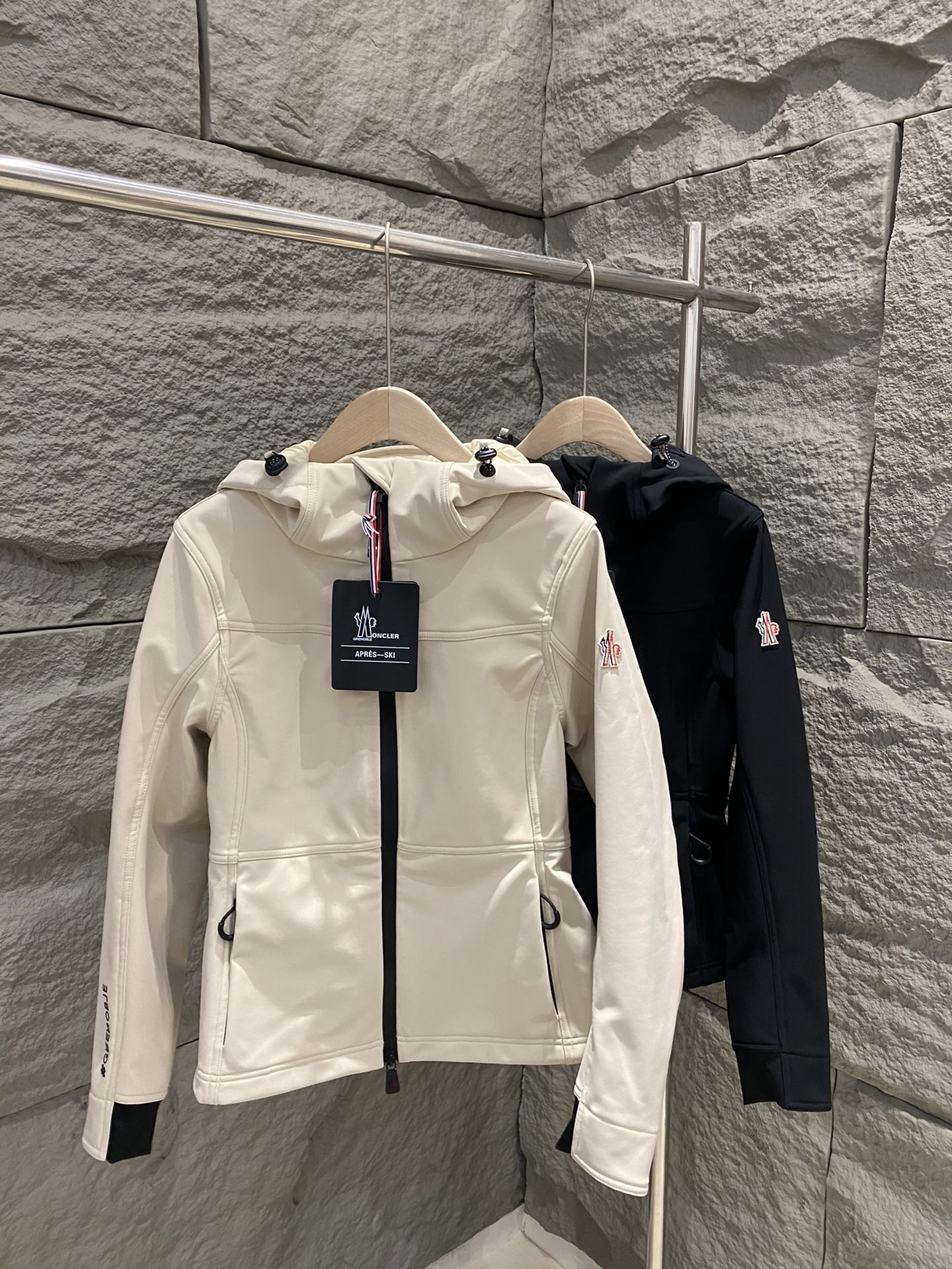 Women's Moncler Mouth Zumeles Slim Hooded Outdoor Jacket