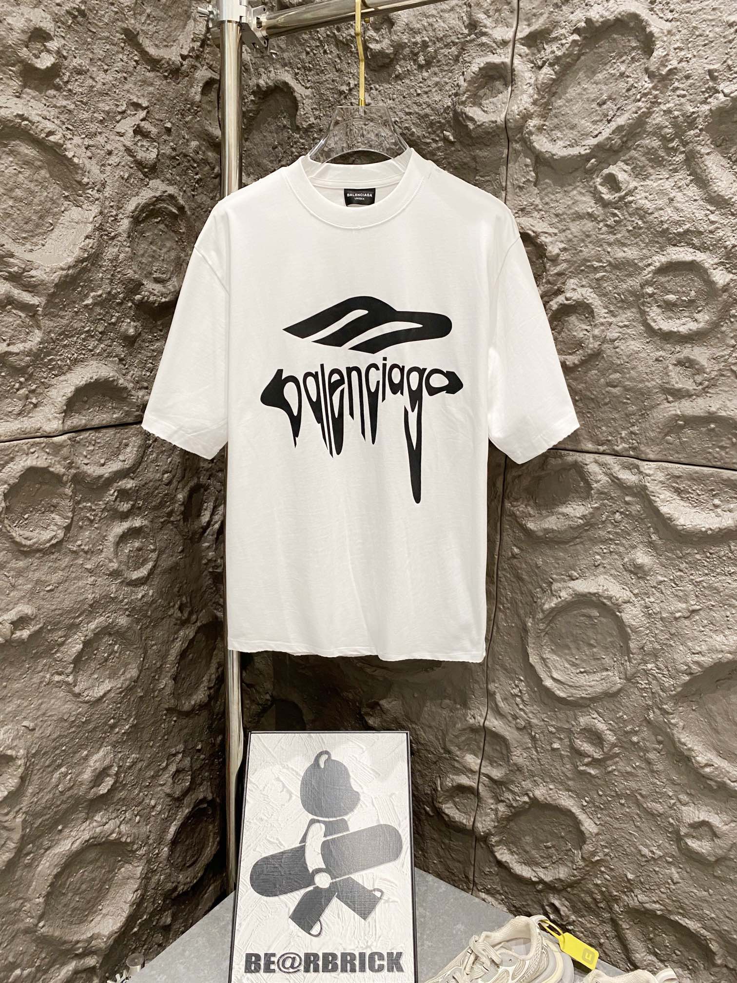 BALENCI*GA Artistic Letter Print Distressed T-Shirt â€“ Unisex SS25