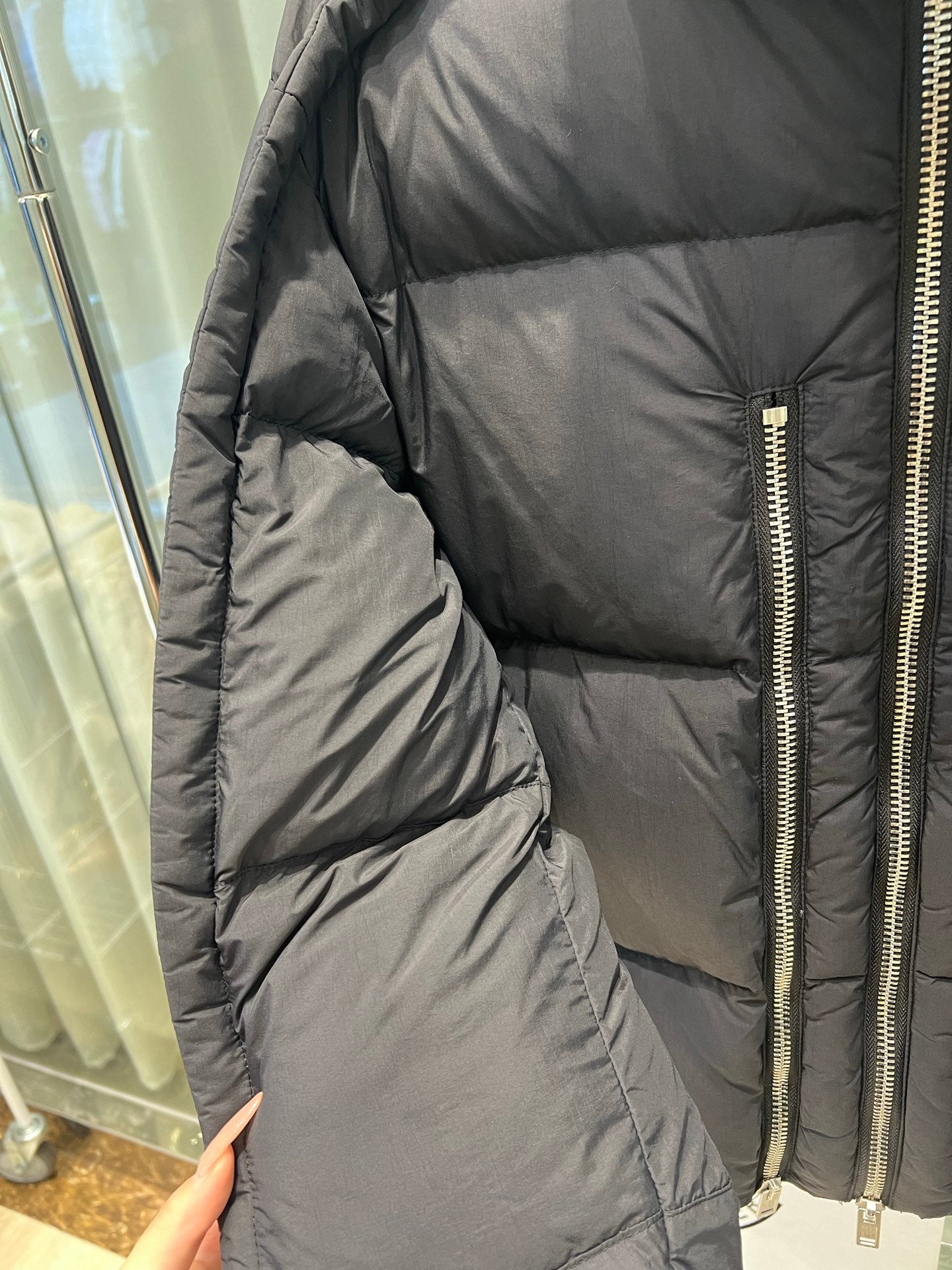 Moncler Men's Premium Zippered Bread Down Jacket