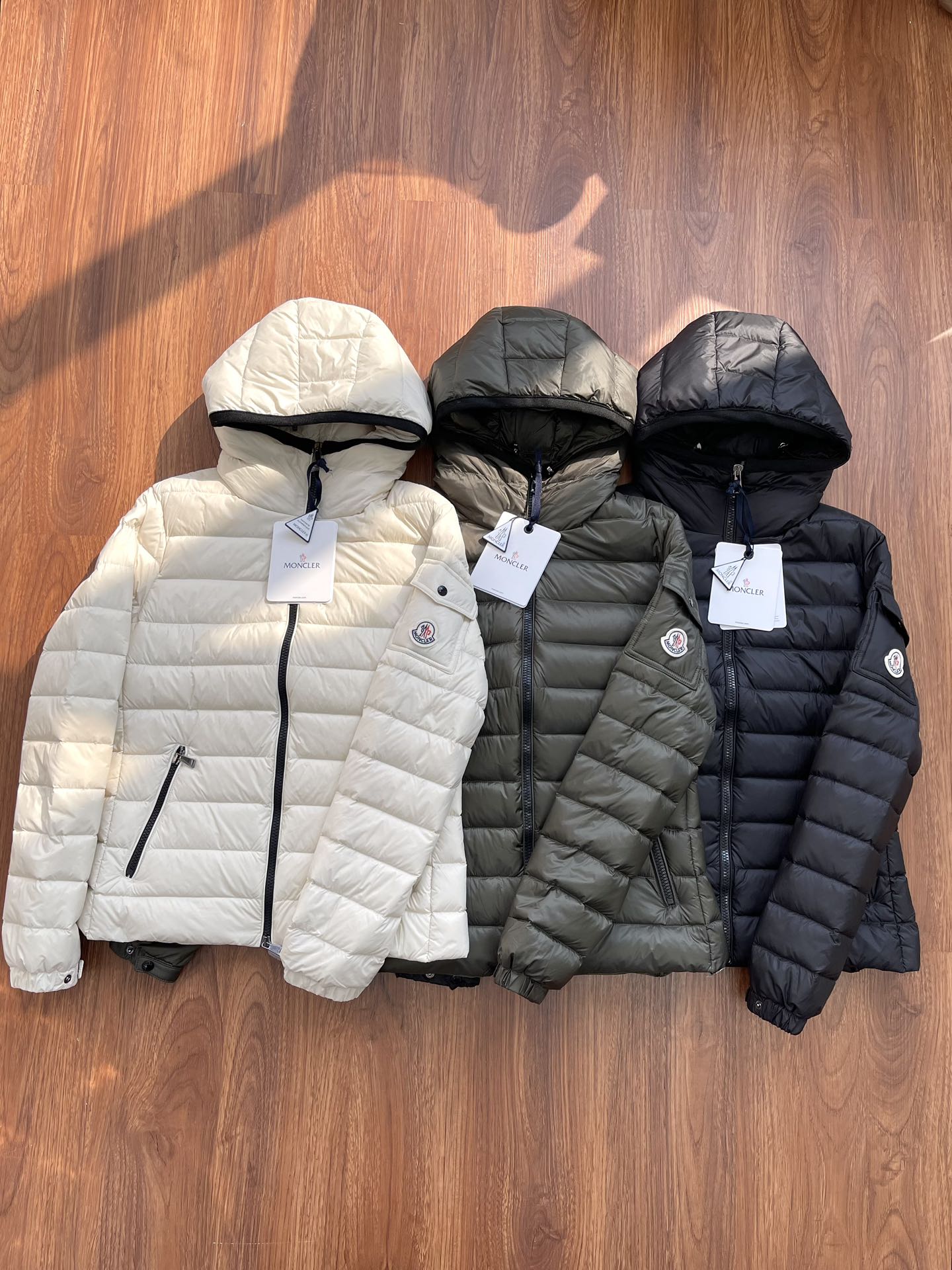 Moncler Bles Hooded Slim Fit Down Jacket