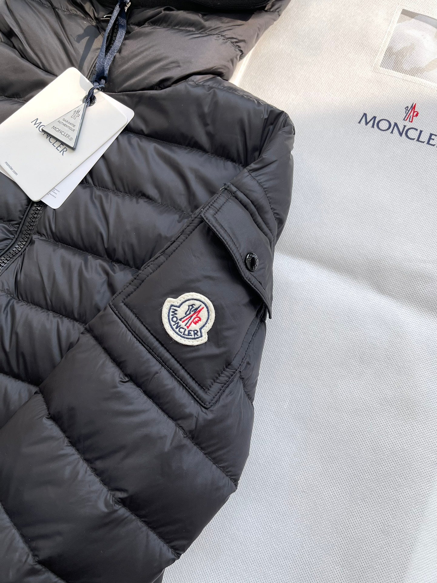 Moncler Bles Hooded Slim Fit Goose Down Jacket