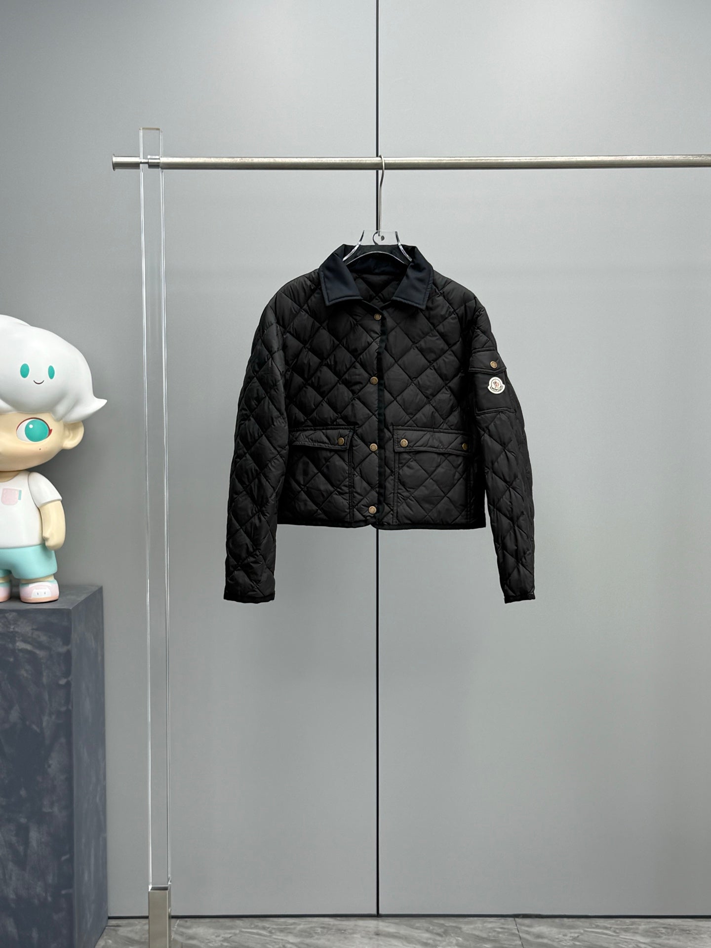 Moncler Women's Diamond Quilted Down Jacket - Chitre Collection