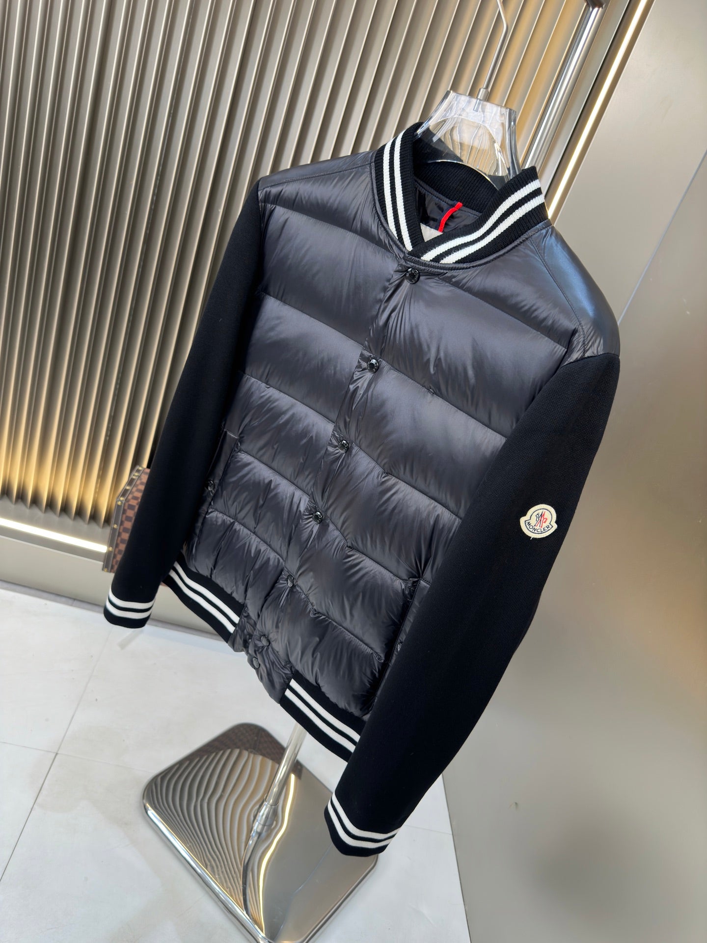 Moncler Knitted Splicing Down Jacket - Unisex Baseball Style