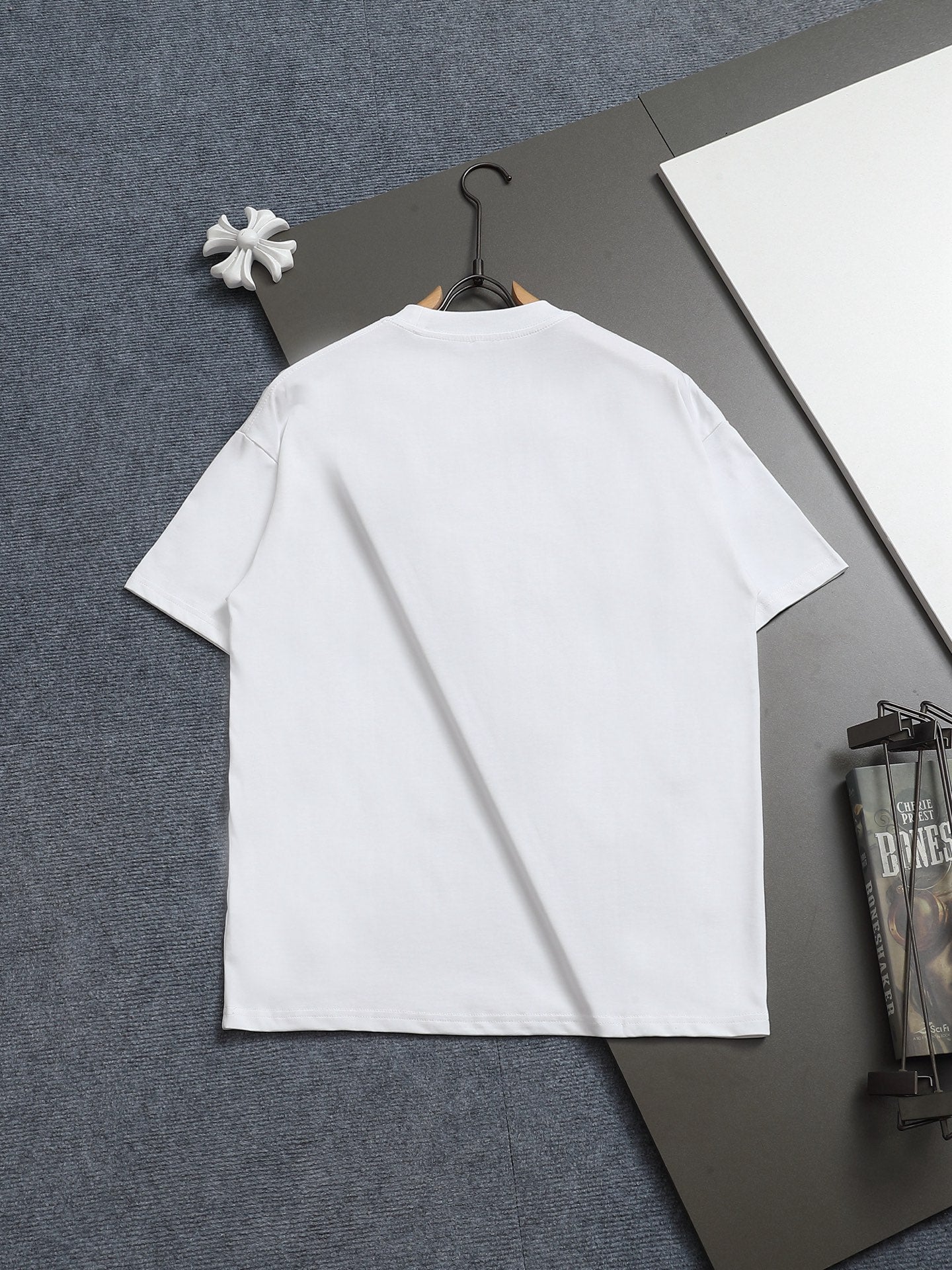 LOEWE/Luo Yiwei Color Block Embroidered Short-Sleeve T-Shirt