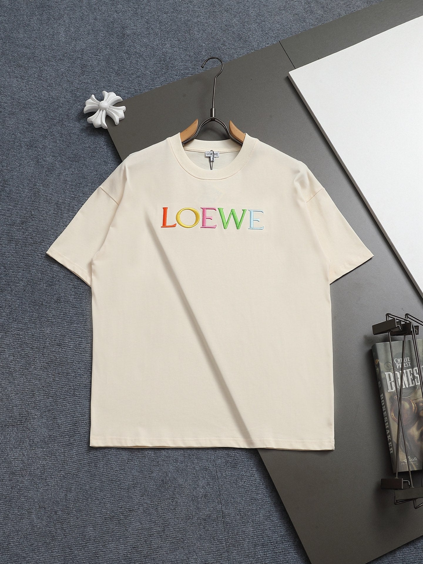 LOEWE/Luo Yiwei Embroidered Round Neck Short-Sleeve T-Shirt
