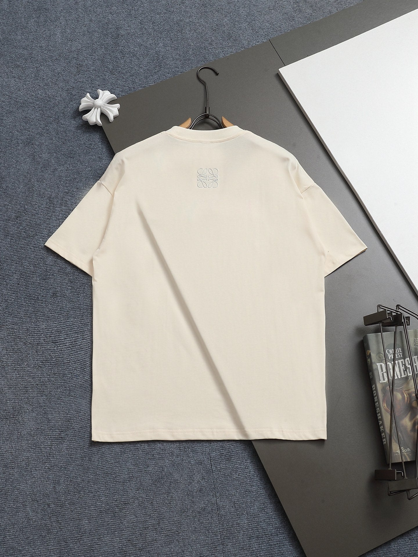 LOEWE/Luo Yiwei Embroidered Round Neck Short-Sleeve T-Shirt