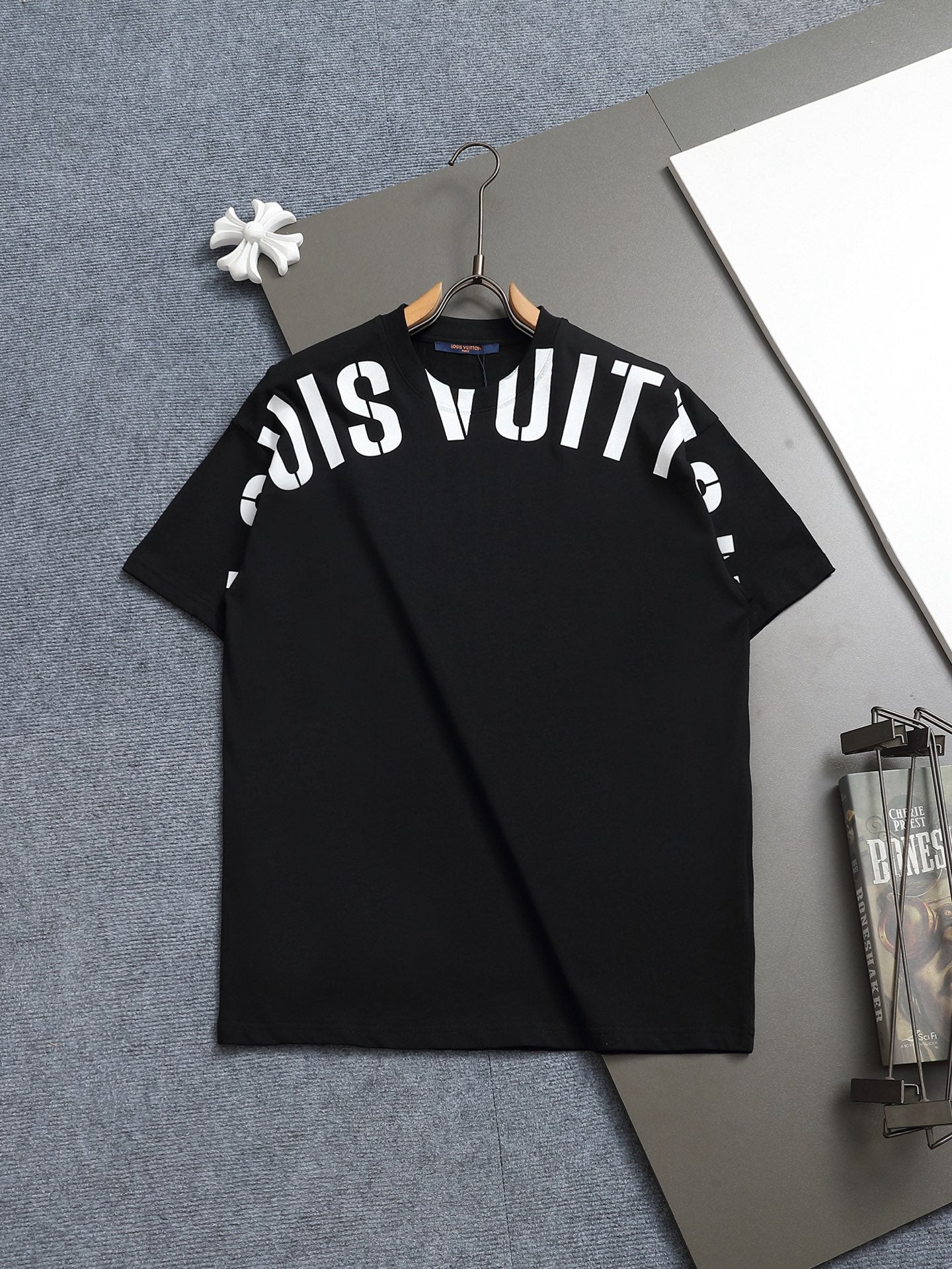 Louis Vuitton Round Neck Logo T-Shirt - Premium Quality