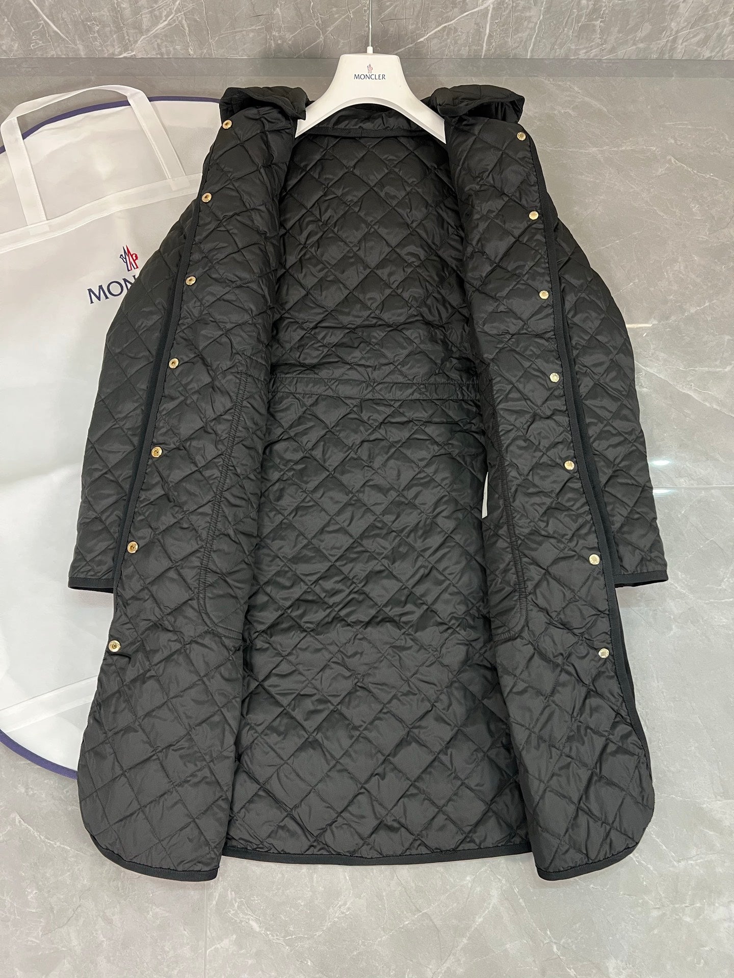 Women's Diamond Quilted Down Jacket with Drawstring Waist