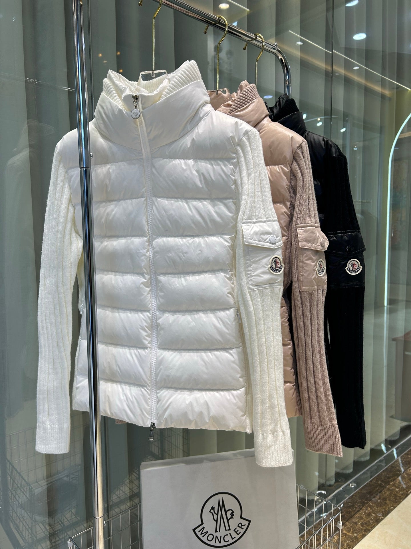 Women's Moncler Down Jacket - Warm, Windproof, Hooded, Lightweight