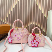 Large Capacity LV Shell Bag â€“ Versatile and Unique Design