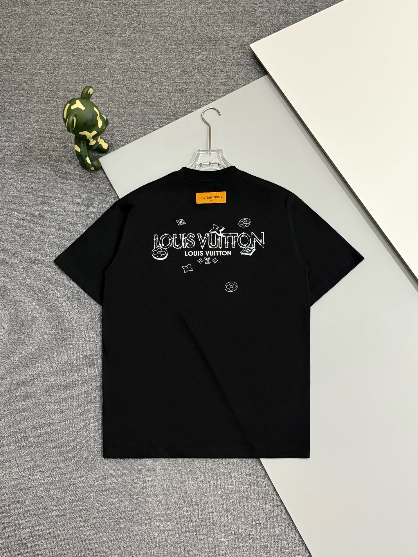 Louis Vuitton Embroidered Short Sleeve T-Shirt - Unisex, 100% Cotton