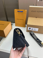 Louis Vuitton Diane Baguette - Cowhide Chip Edition