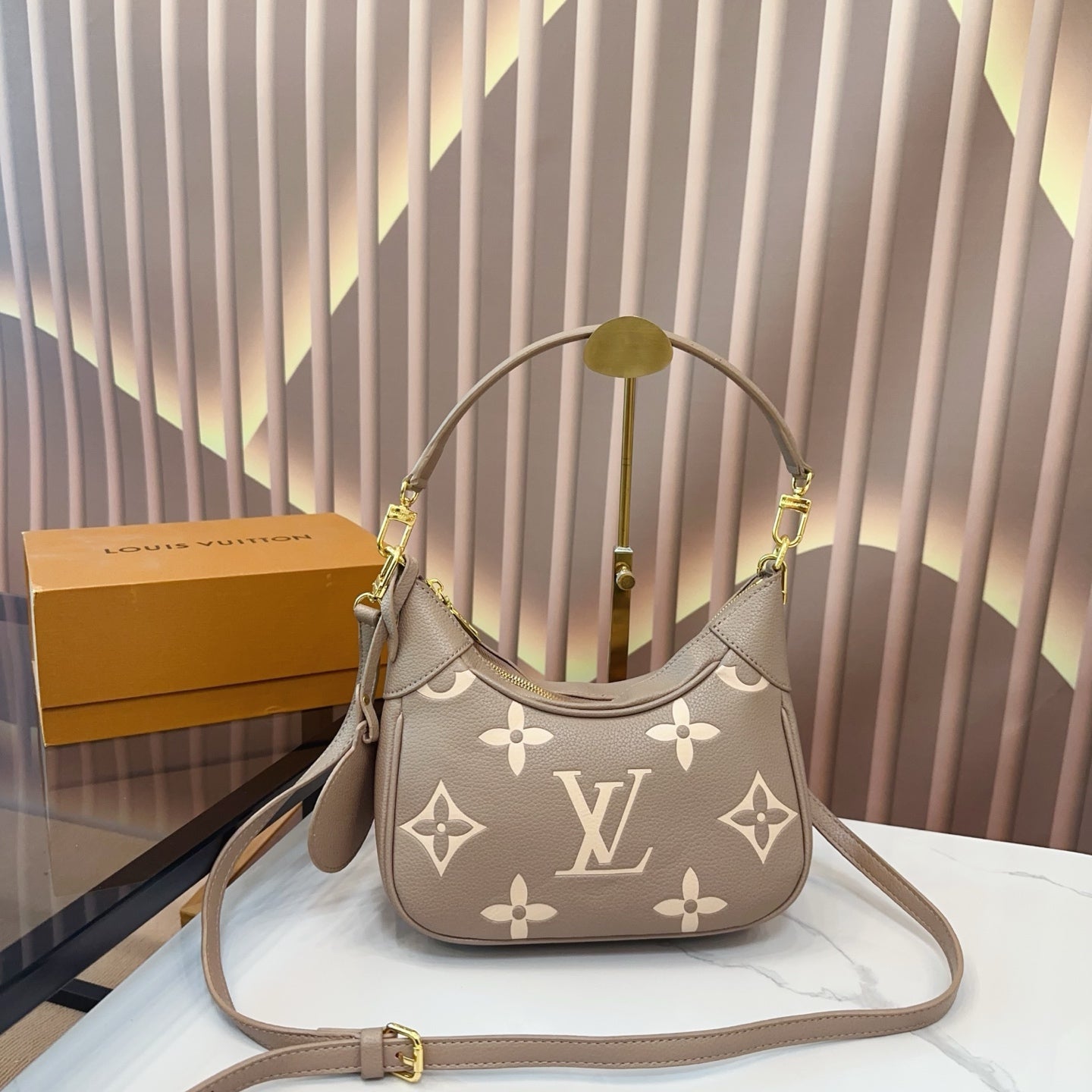 LV Bagatelle Armpit Bag - Stylish Versatile Shoulder and Crossbody Bag