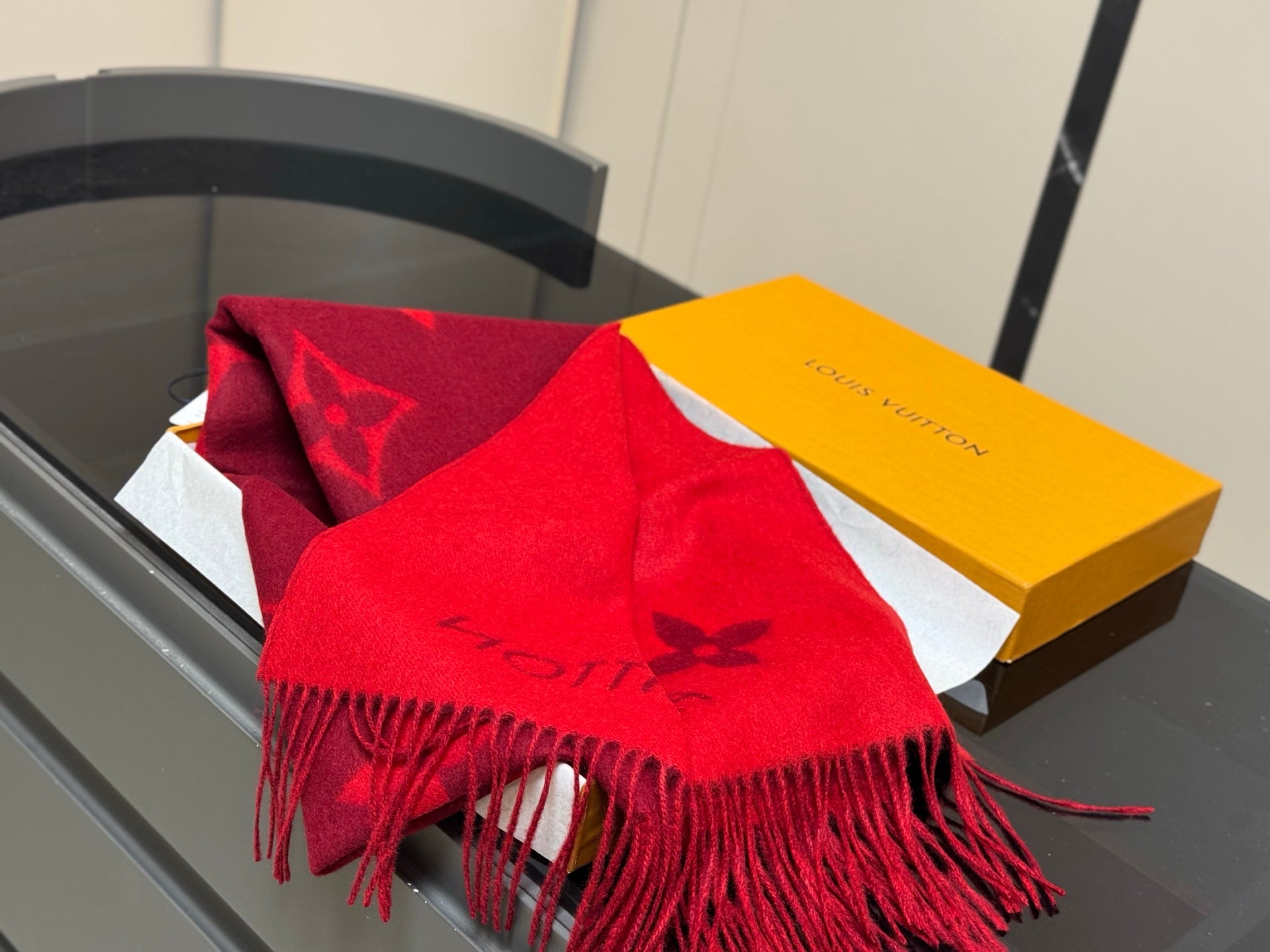 Luxurious 100% Cashmere Scarf - Chip Version (180 x 45 cm)