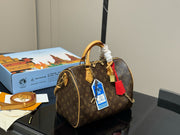 Unisex LV Keepall New Pillow Bag - Stylish & Versatile Carryall