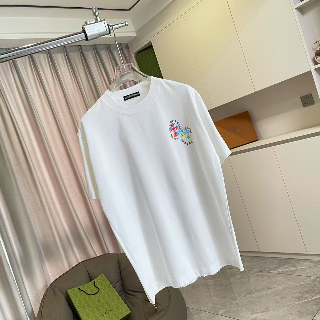 Unisex Sanskrit Cross Print Short-Sleeved T-Shirt - Autumn/Winter 2025