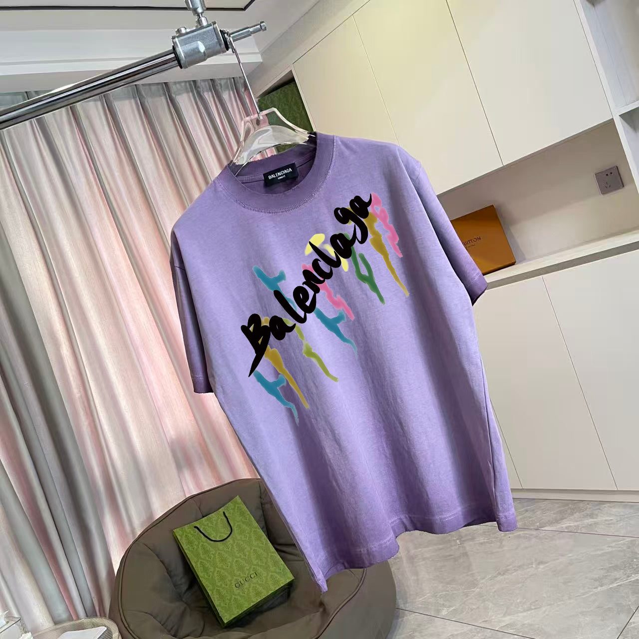 BALENCI*GA Unisex Distressed Short-Sleeved T-Shirt - Autumn/Winter 2025 Collection