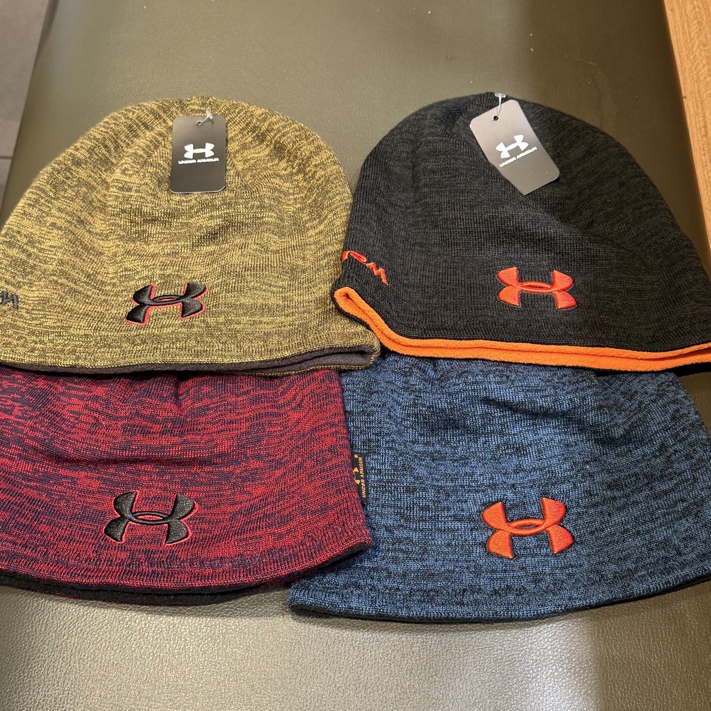 Under Armour Men's Double-Sided Knitted Winter Hat with Fleece Ear Protection