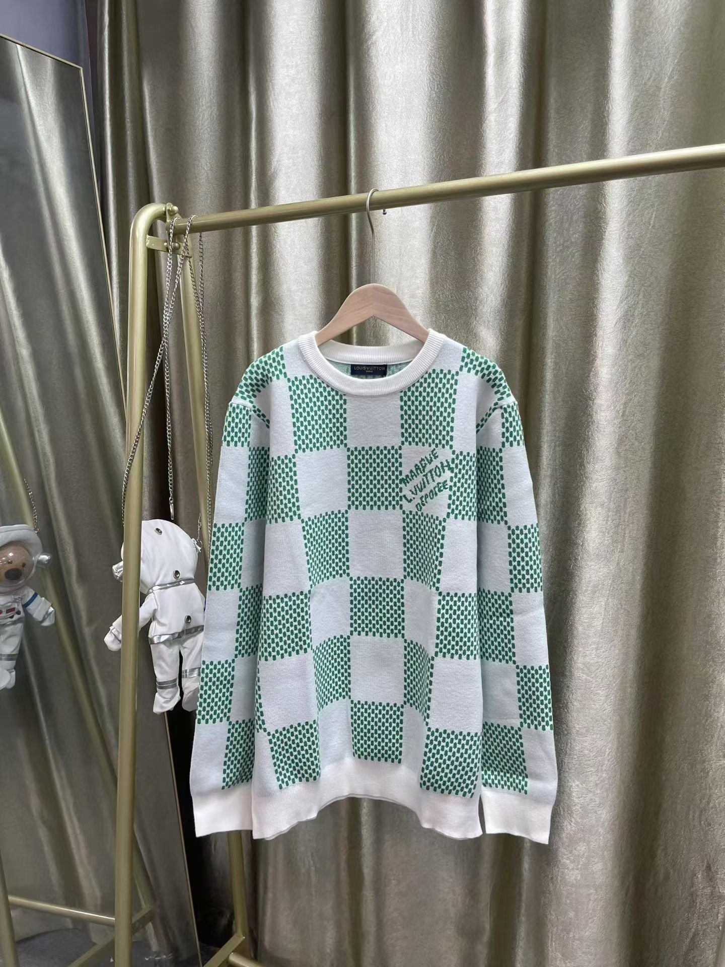 LOUIS VUITTON Plaid Logo Sweater - Premium Wool & Cotton Blend