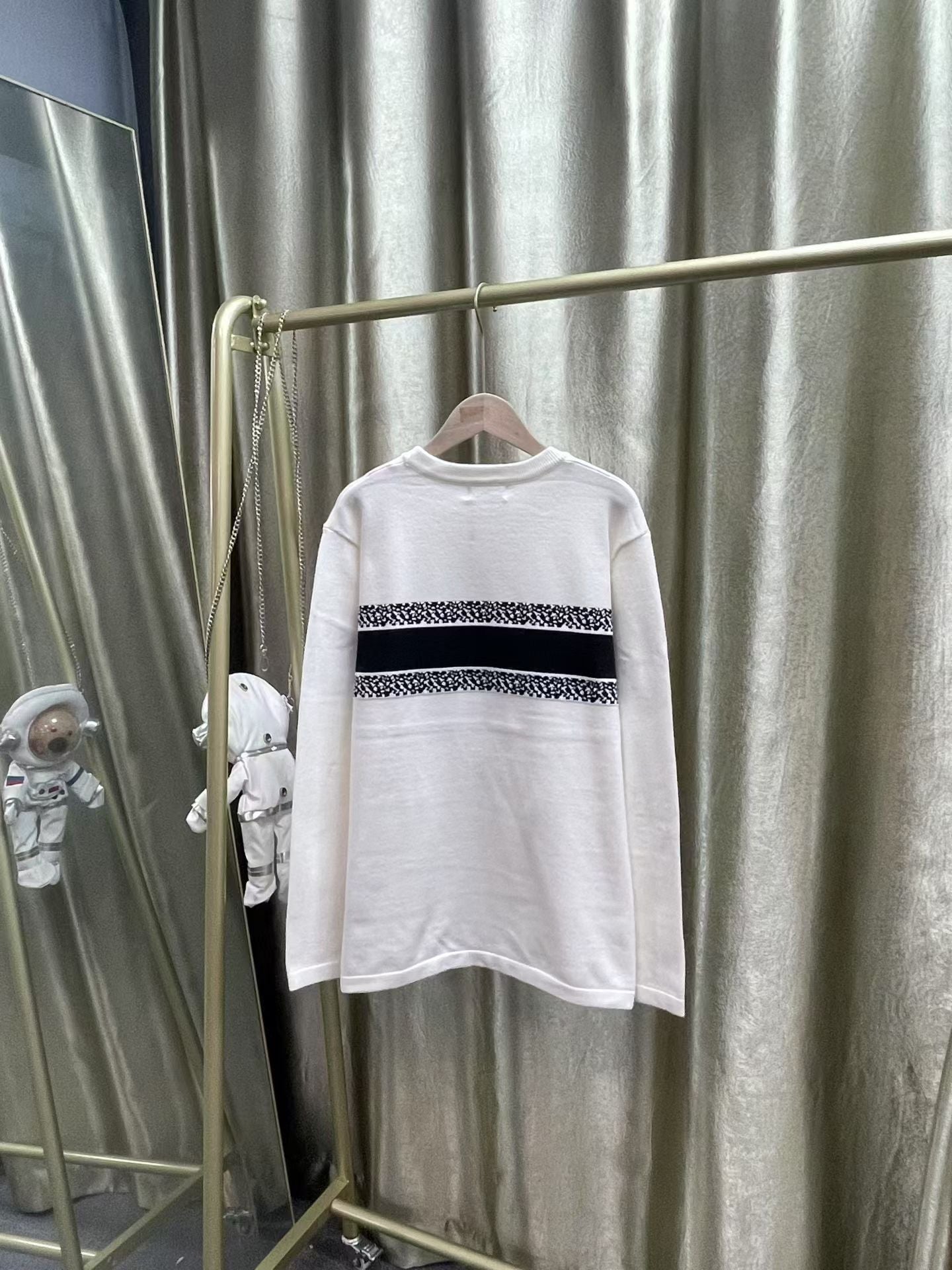 Dior Intarsia Knitted Crew Neck Sweater - Unisex Luxury Fashion