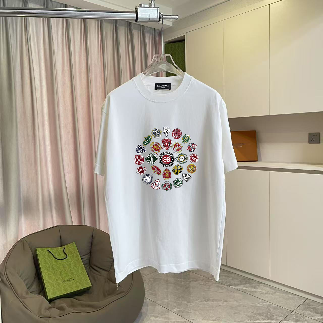 BALENCI*GA Unisex Distressed Short-Sleeved T-Shirt - Fall/Winter 2025 Collection