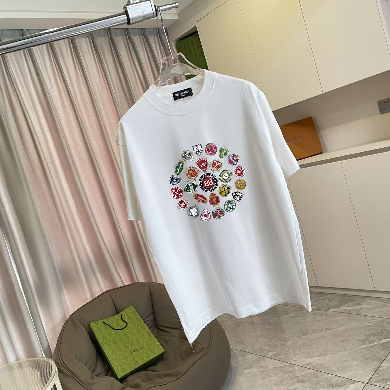 BALENCI*GA Unisex Distressed Short-Sleeved T-Shirt - Fall/Winter 2025 Collection