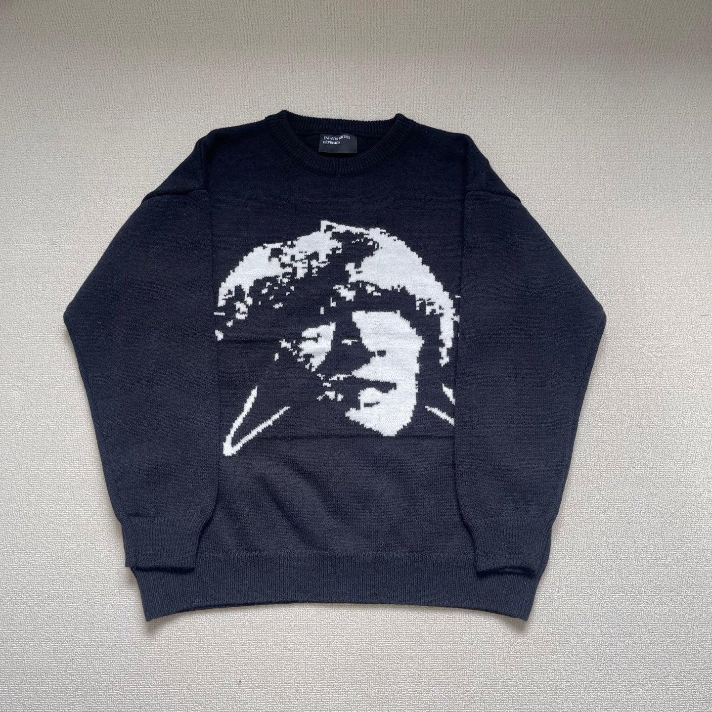 Unisex Black Star Portrait Crew Neck Sweater - ERD Collection