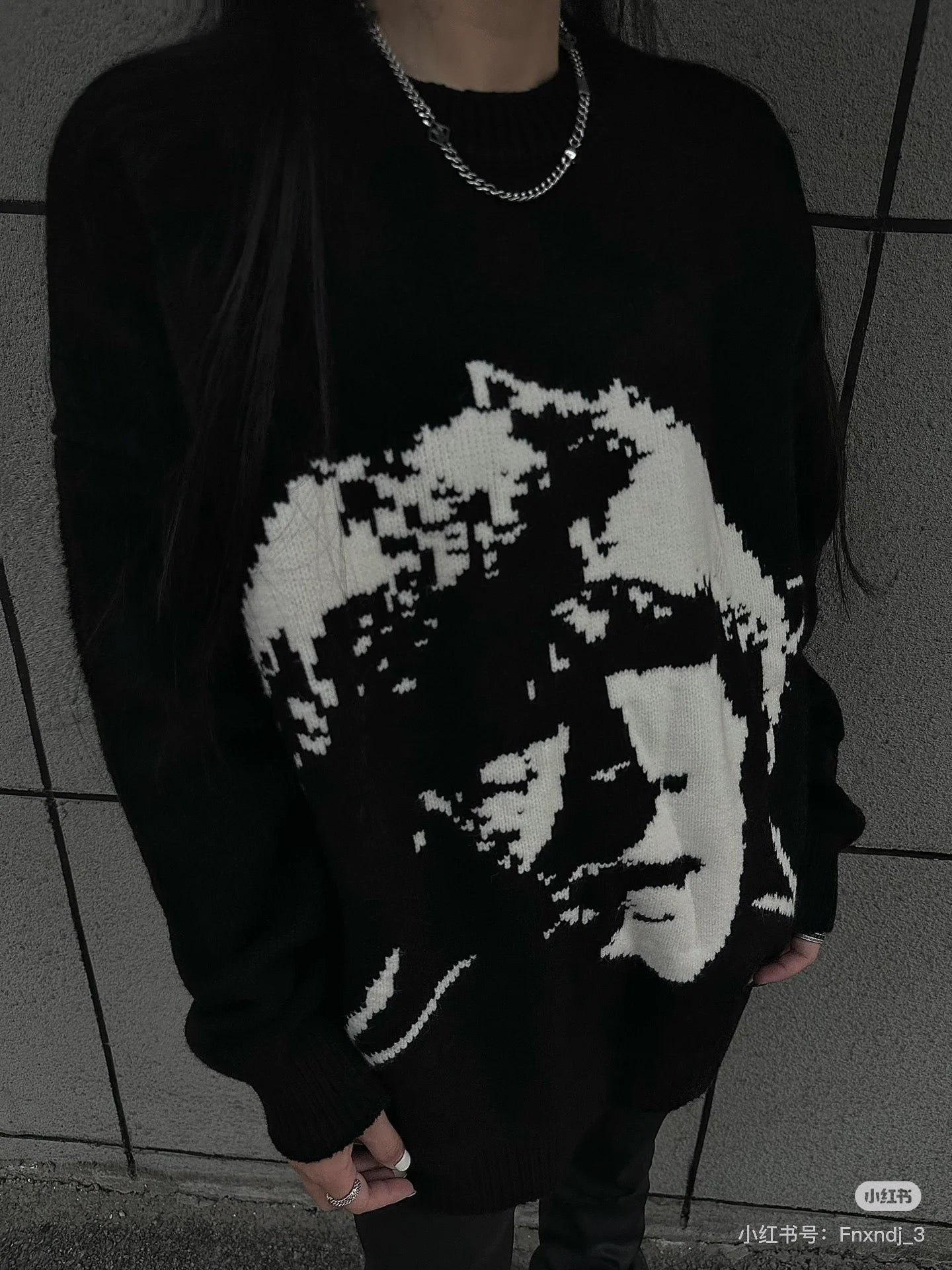 Unisex Black Five-Pointed Star Portrait Crew Neck Sweater