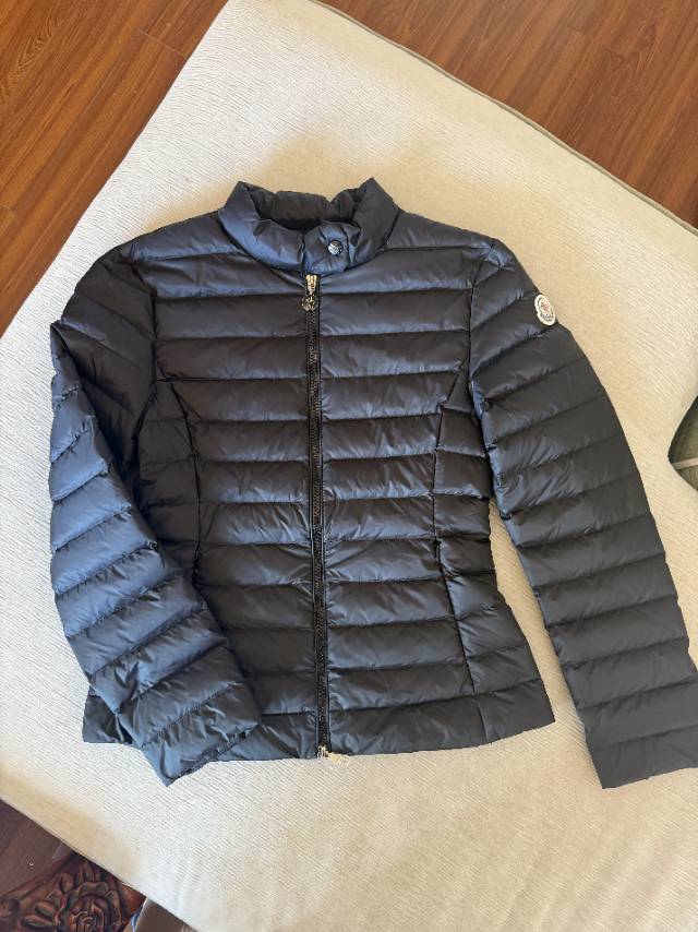 Luxury Lightweight Women's Down Jacket