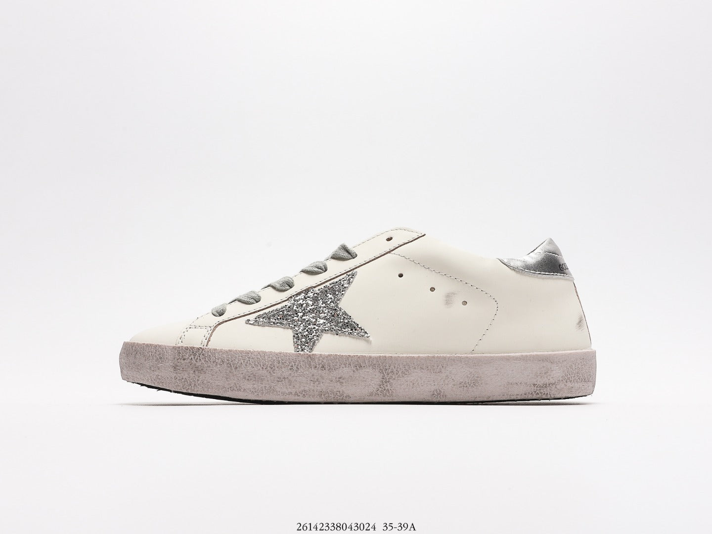 Golden Goose Super Star Sneaker - Celebrity-Favorite Distressed Style