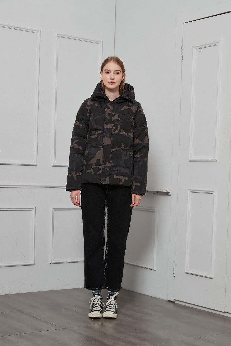 Unisex Canada Goose Style Cold-Resistant Down Jacket with Detachable Fur Collar