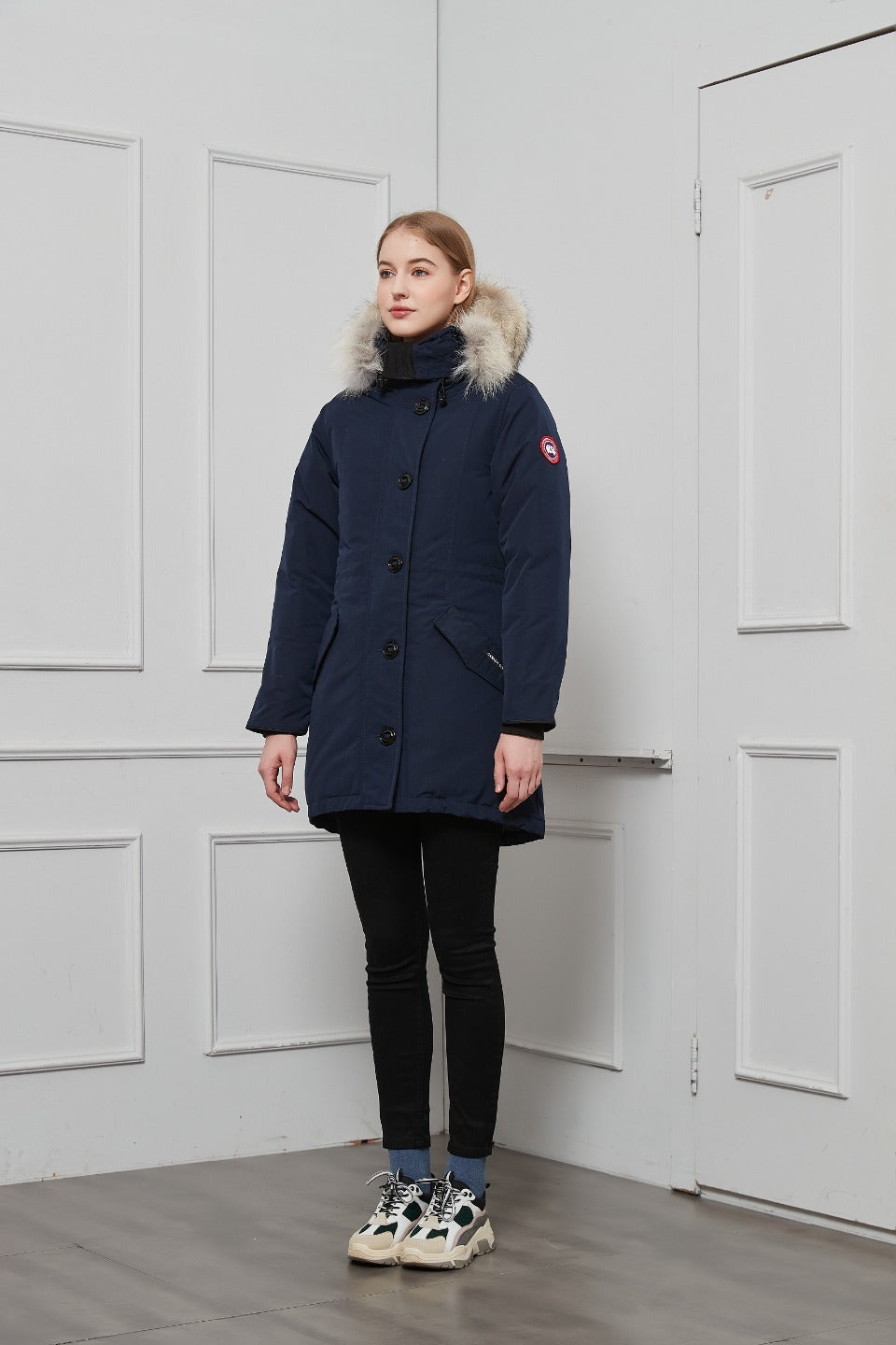 Canada Goose 11 Women's Down Jacket - High Performance & Premium Quality