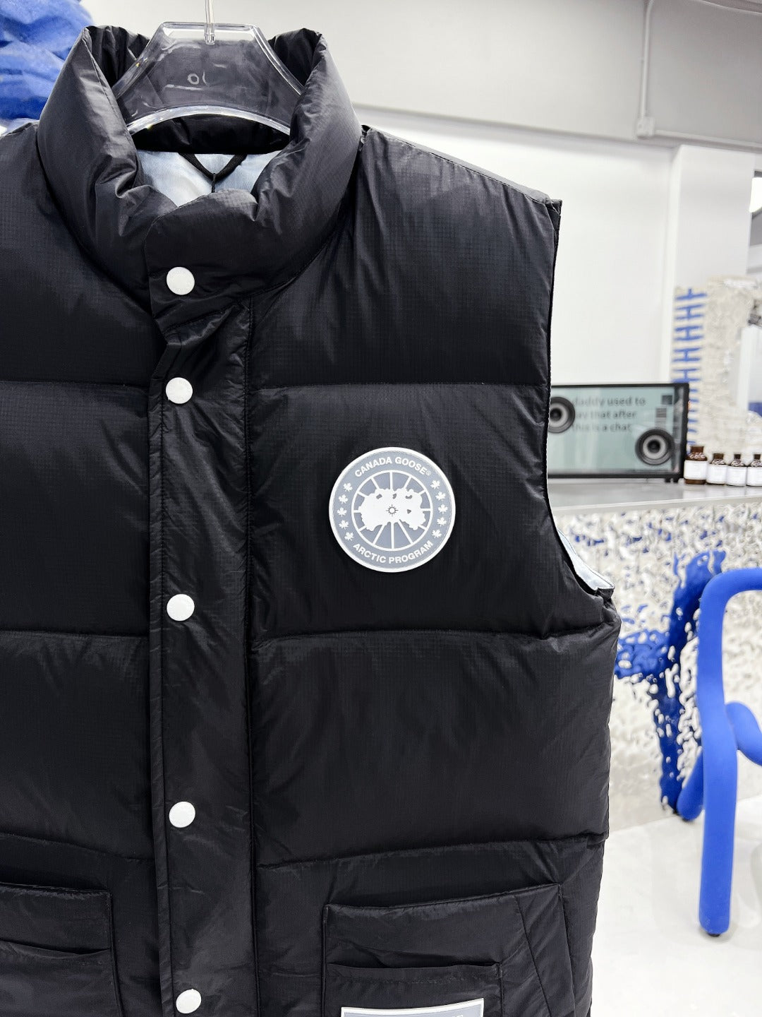 Canada Goose White Label Glacier Vest - Freestyle Down Jacket