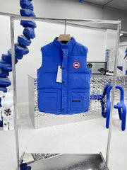 Canada Goose Freestyle Crew Vest - Stylish Couple Design