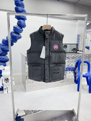 Canada Goose Freestyle Crew Vest for Couples - Stylish & Versatile