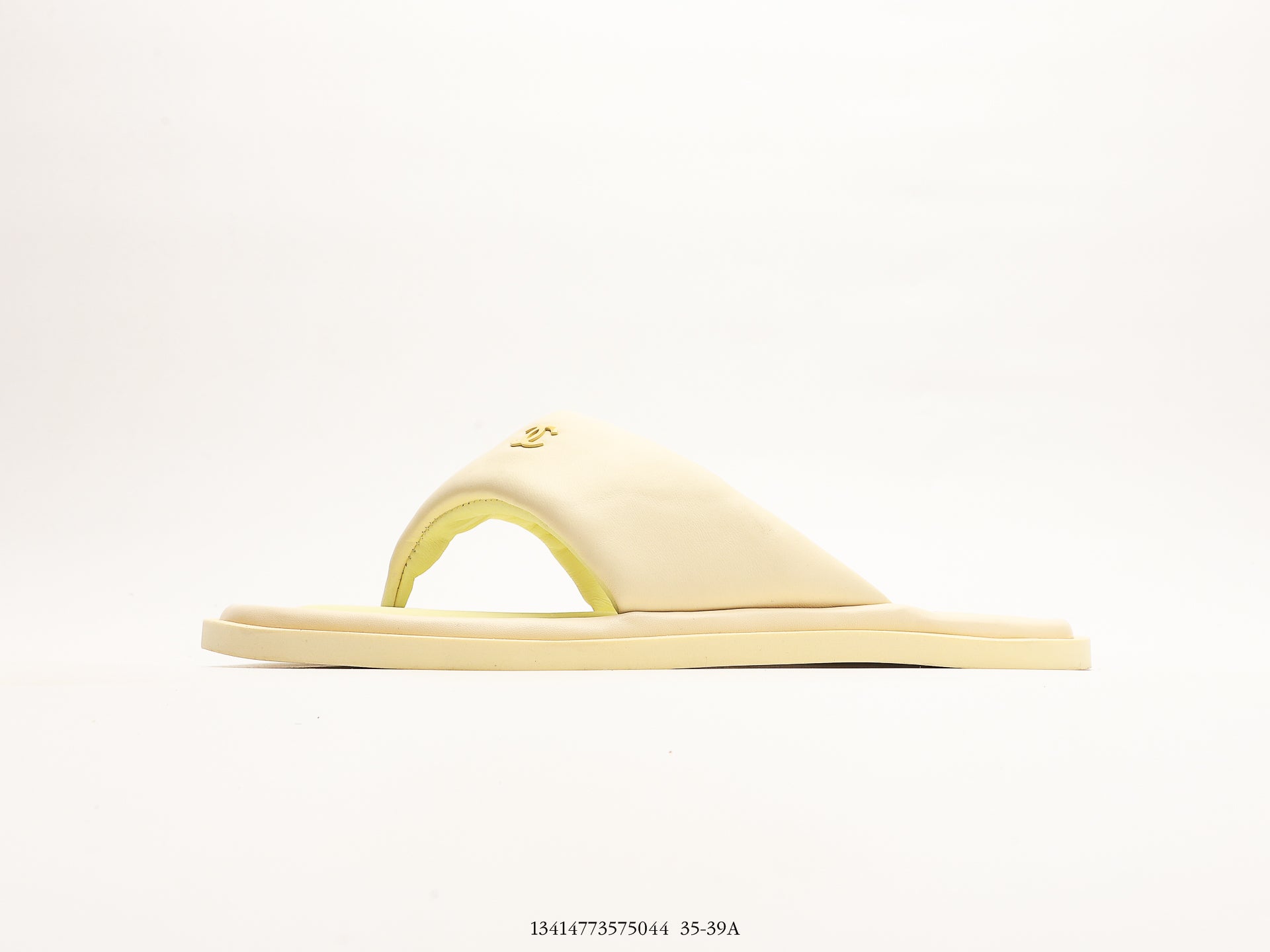 Chanel Summer Slippers - Luxurious Soft Sheepskin Flip-Flops