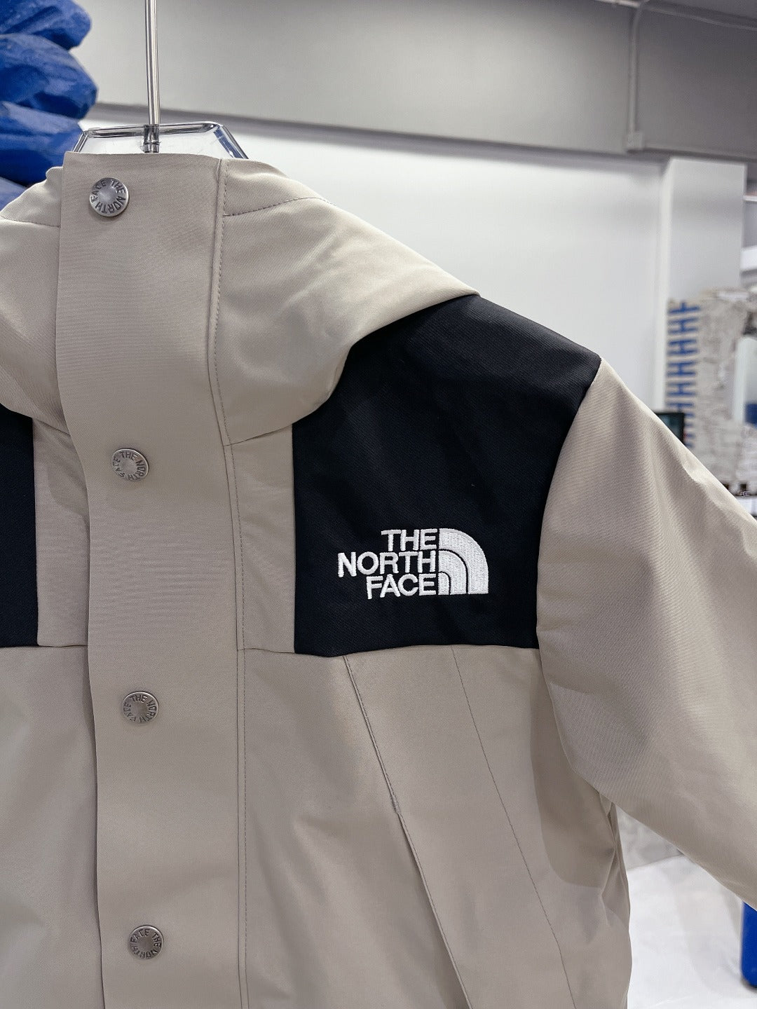 Classic 1990 Outdoor Jacket for Kids by The North Face