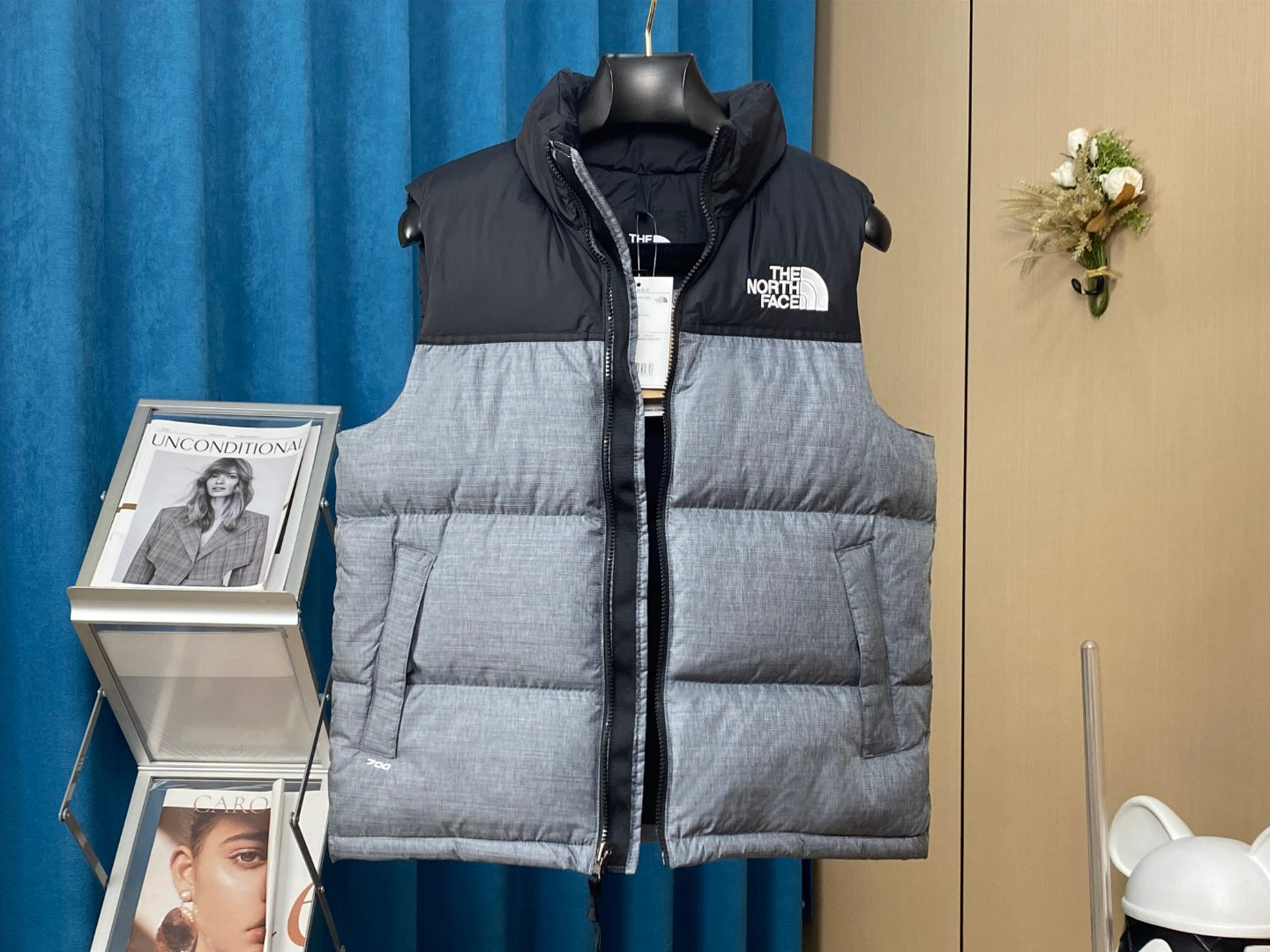 Premium Waterproof Down Jacket - Warm & Fashionable Replica