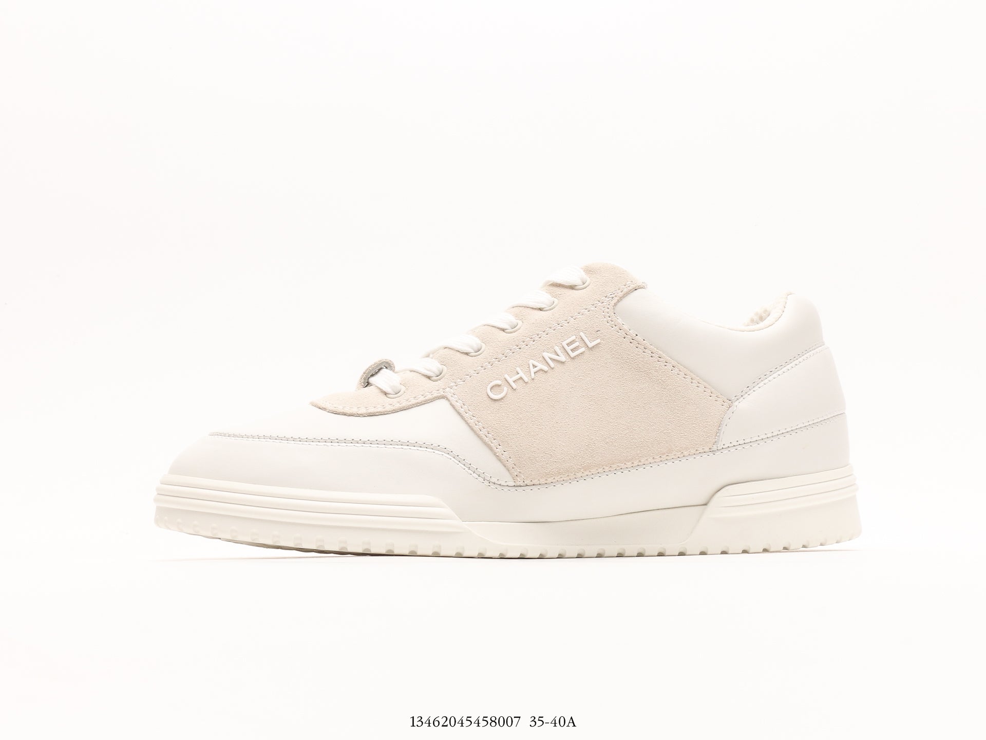 Chanel 2024 Spring/Summer Suede and Calfskin Spliced White Shoes