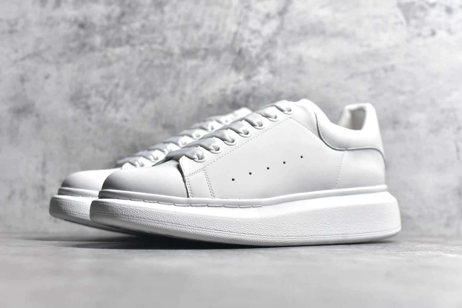 Alexander McQueen White Lace-Up Sneakers with Anti-Counterfeiting Chip