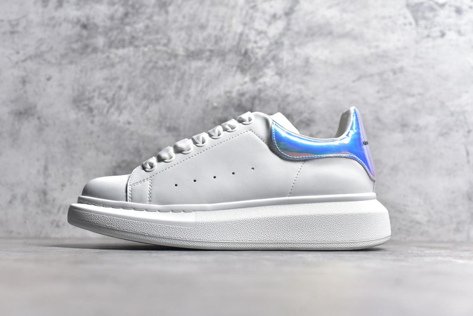 Alexander McQueen Men's White and Black Calfskin Lace-Up Sneakers