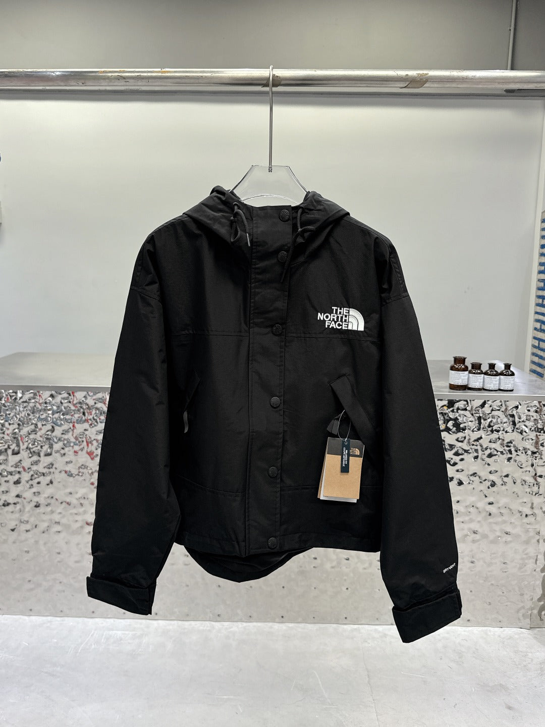 Women's The North Face Classic Short Jacket - Waterproof & Breathable