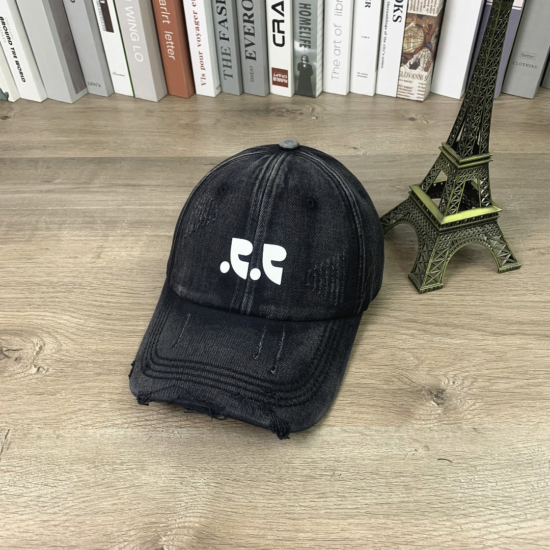 Trendy Retro Baseball Cap for Men and Women â€“ Adjustable Fashion Hat