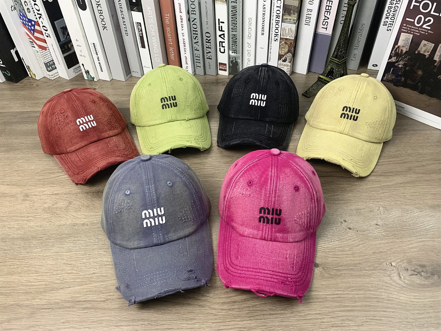 Unisex Miu Miu Printed Hole-Worn Baseball Cap